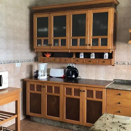 Prázdninový dům A Dream With Garden, Porch, Barbecue, Sea Views And Near The Beach.