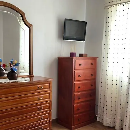 A Dream With Garden, Porch, Barbecue, Sea Views And Near The Beach.