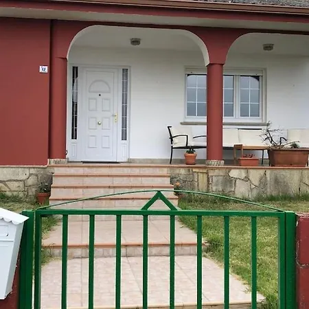 A Dream With Garden, Porch, Barbecue, Sea Views And Near The Beach. Holiday home