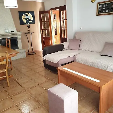 Holiday home A Dream With Garden, Porch, Barbecue, Sea Views And Near The Beach. *